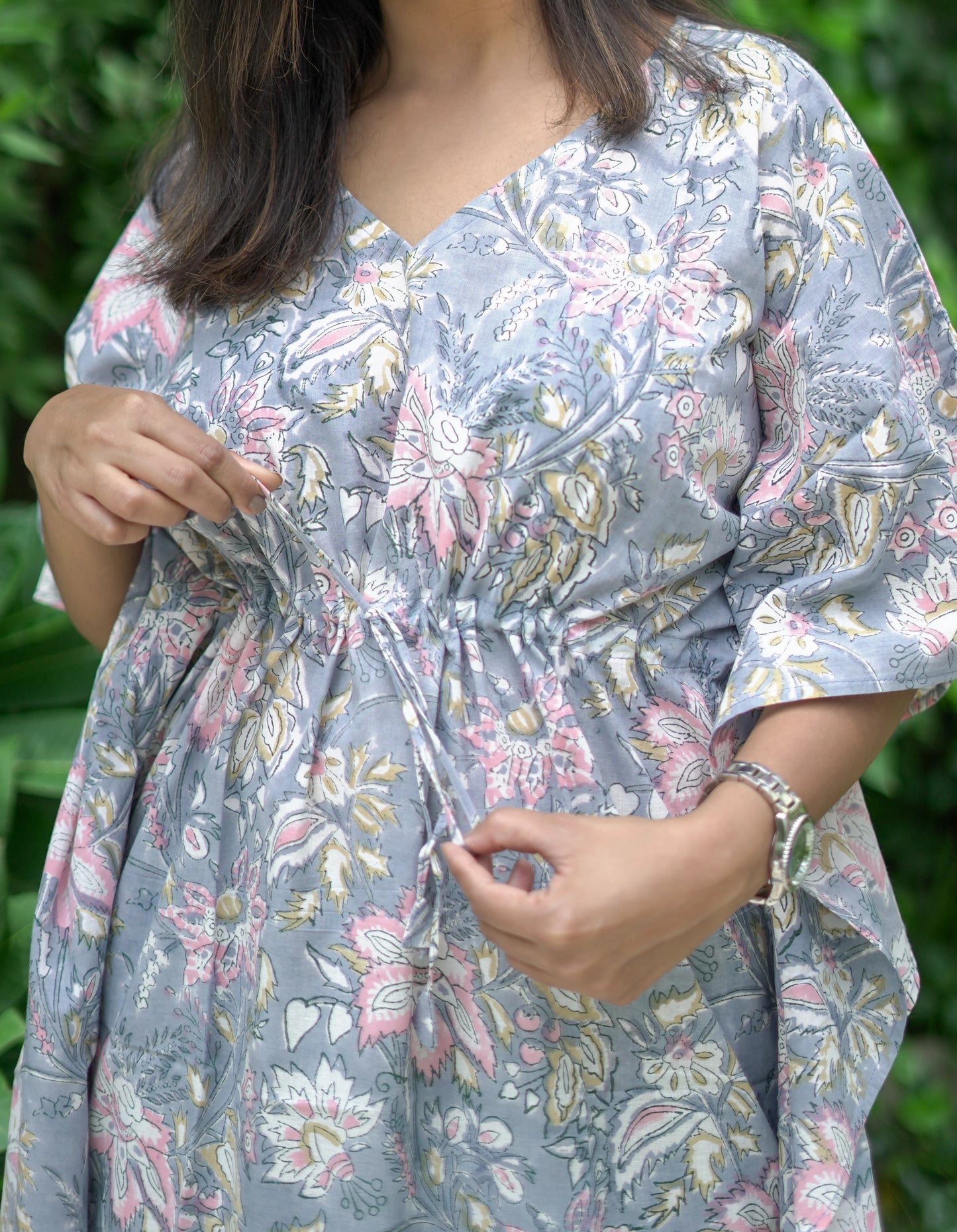 Grey Floral Jaal Kaftan