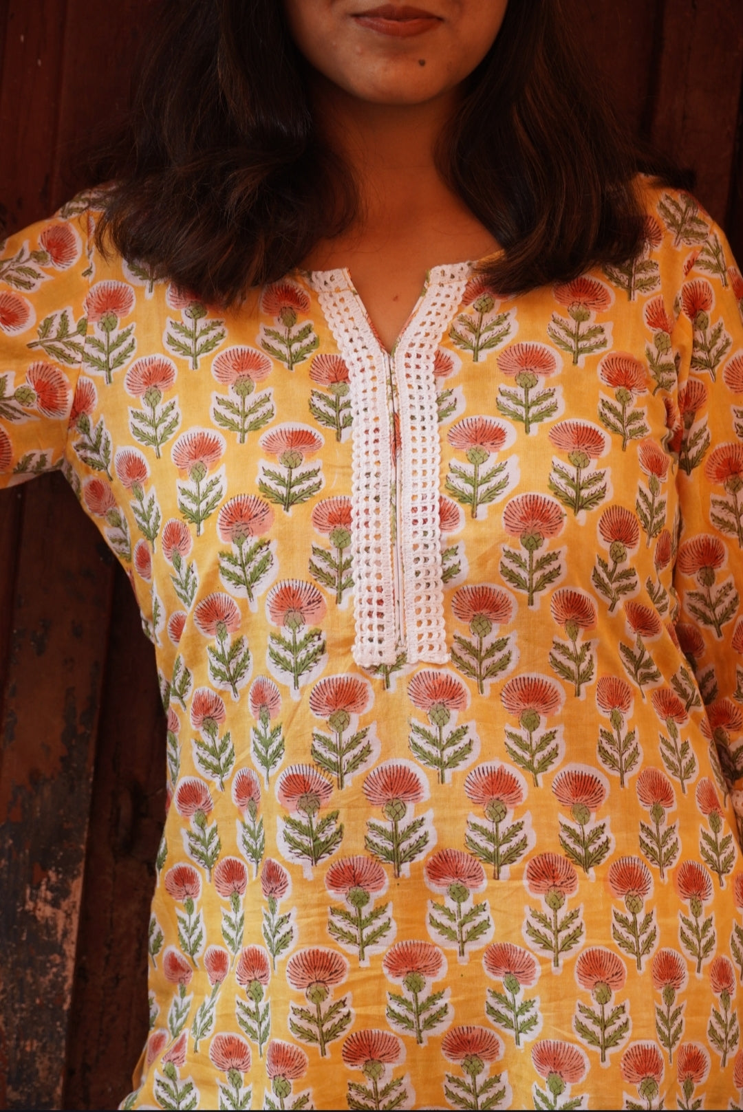 Genda Phool Lace Kurta