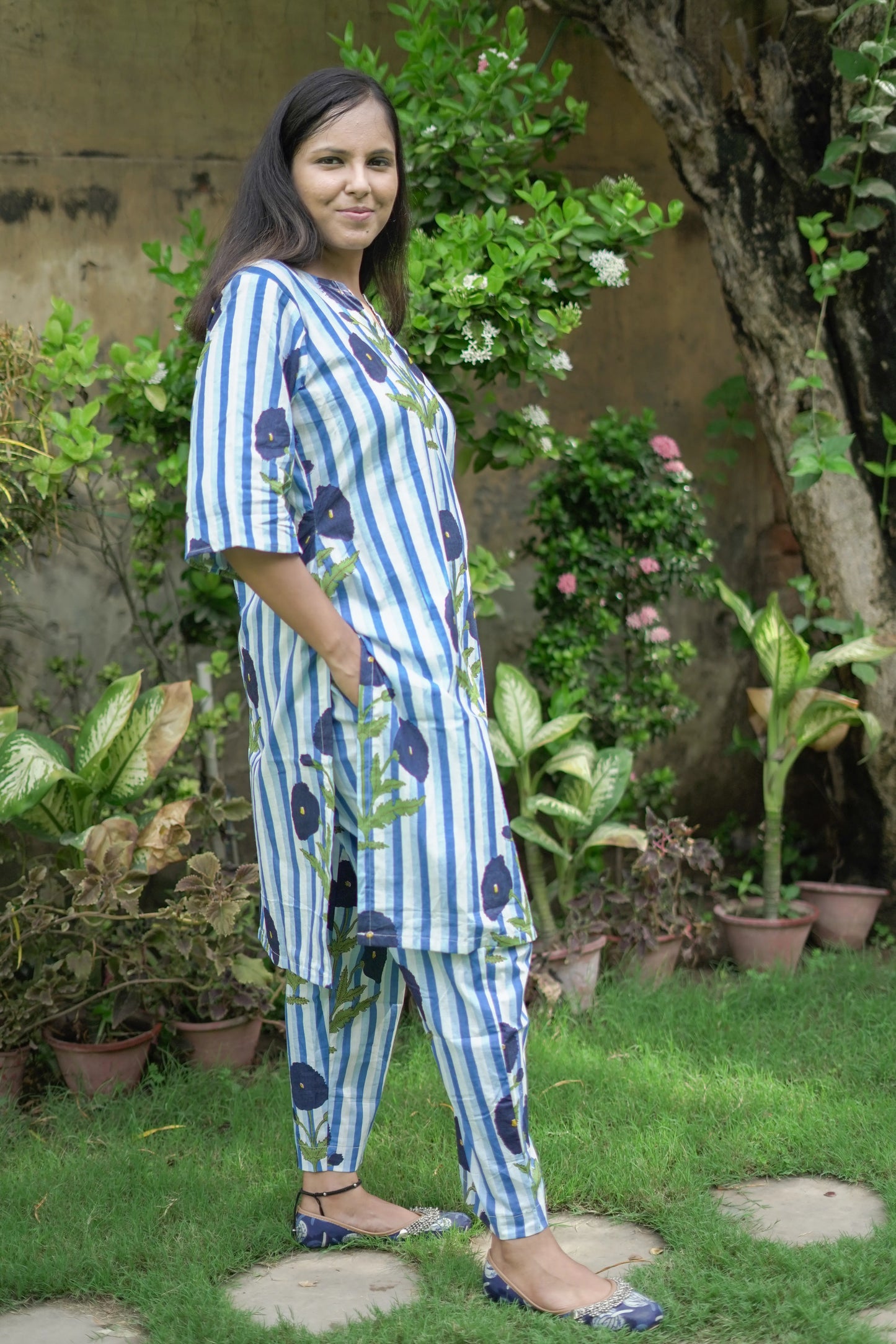 Blue Stripes With Boota Kurta Pant Coord