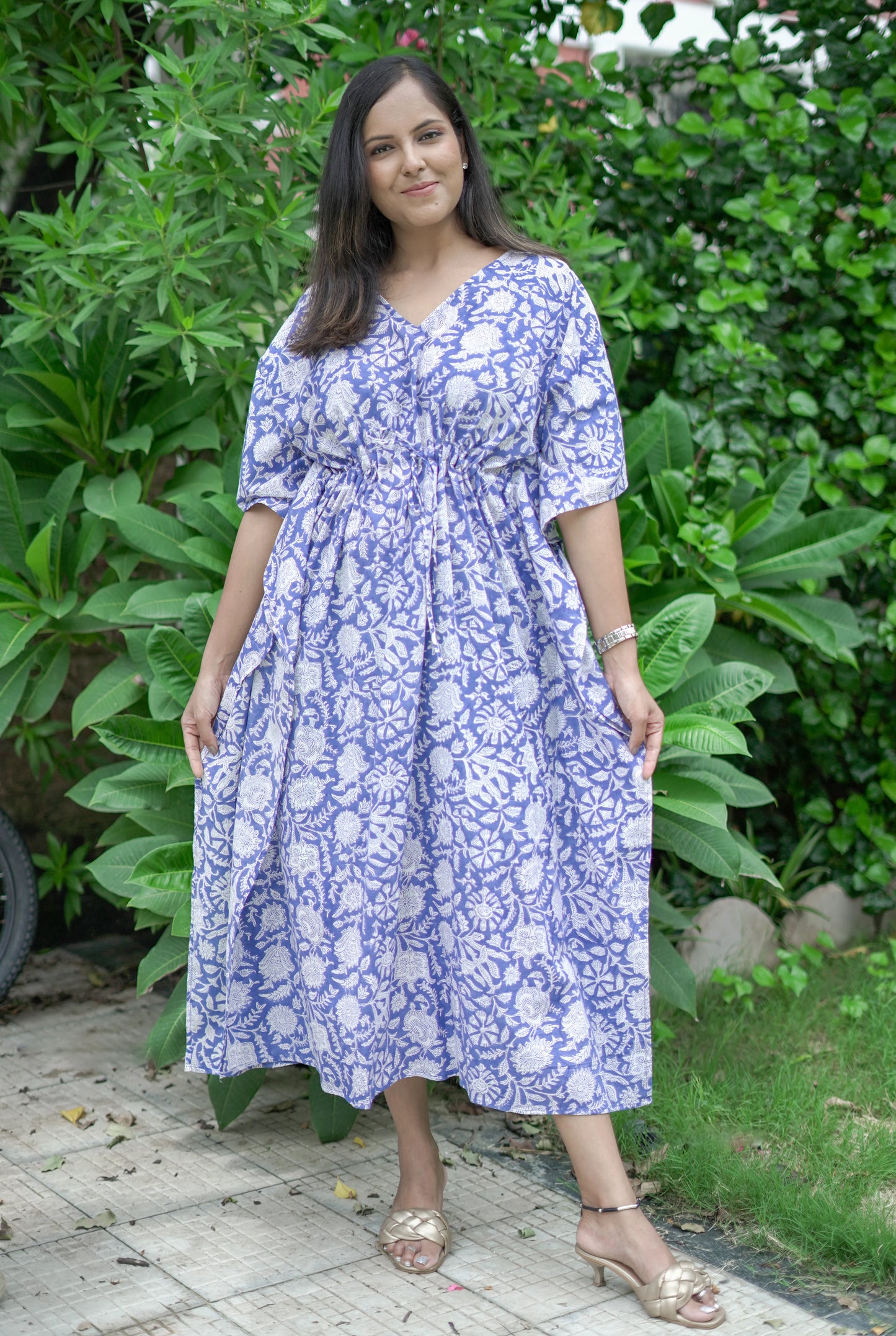 Blue Floral Jaal Kaftan