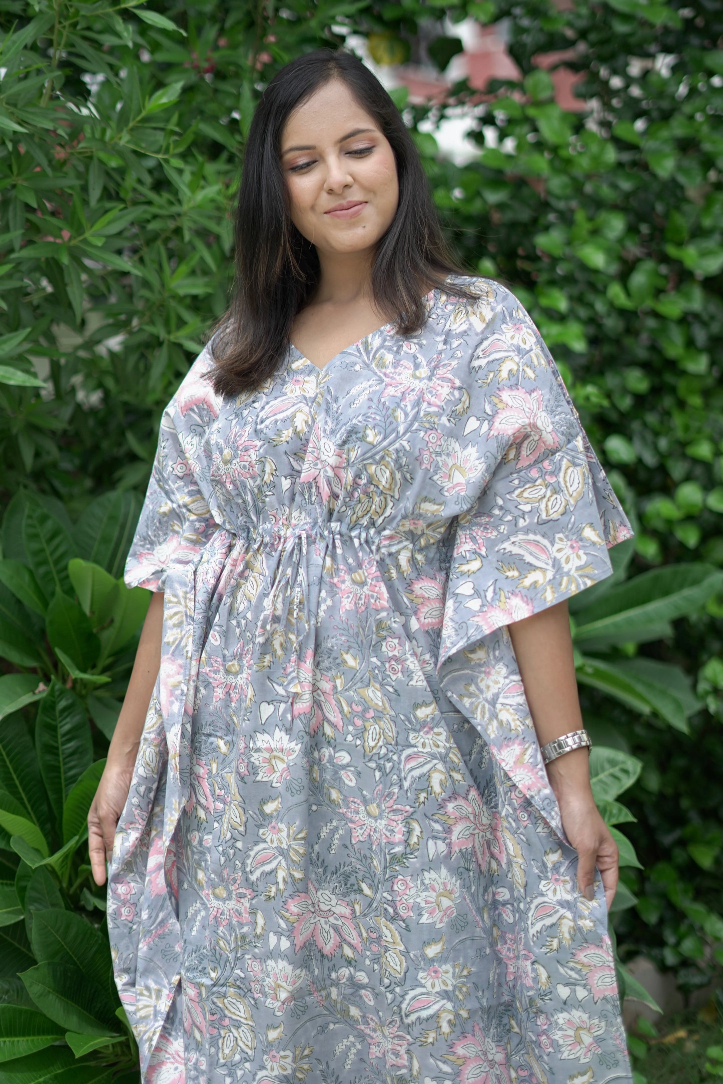 Grey Floral Jaal Kaftan