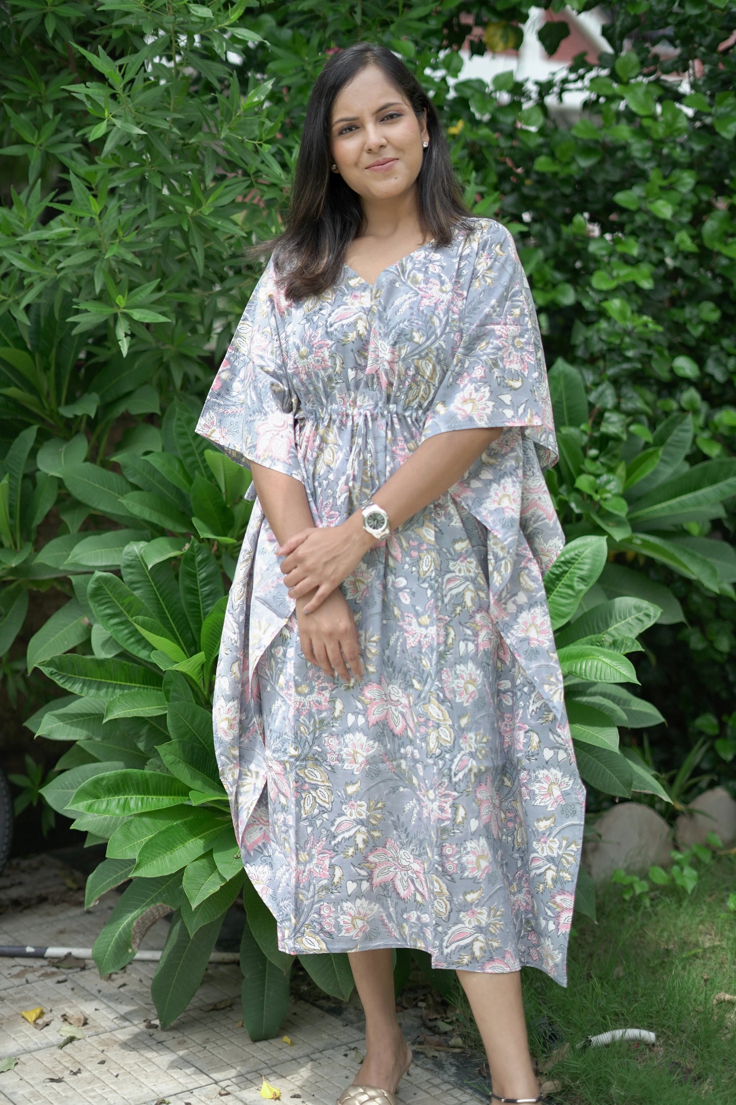 Grey Floral Jaal Kaftan