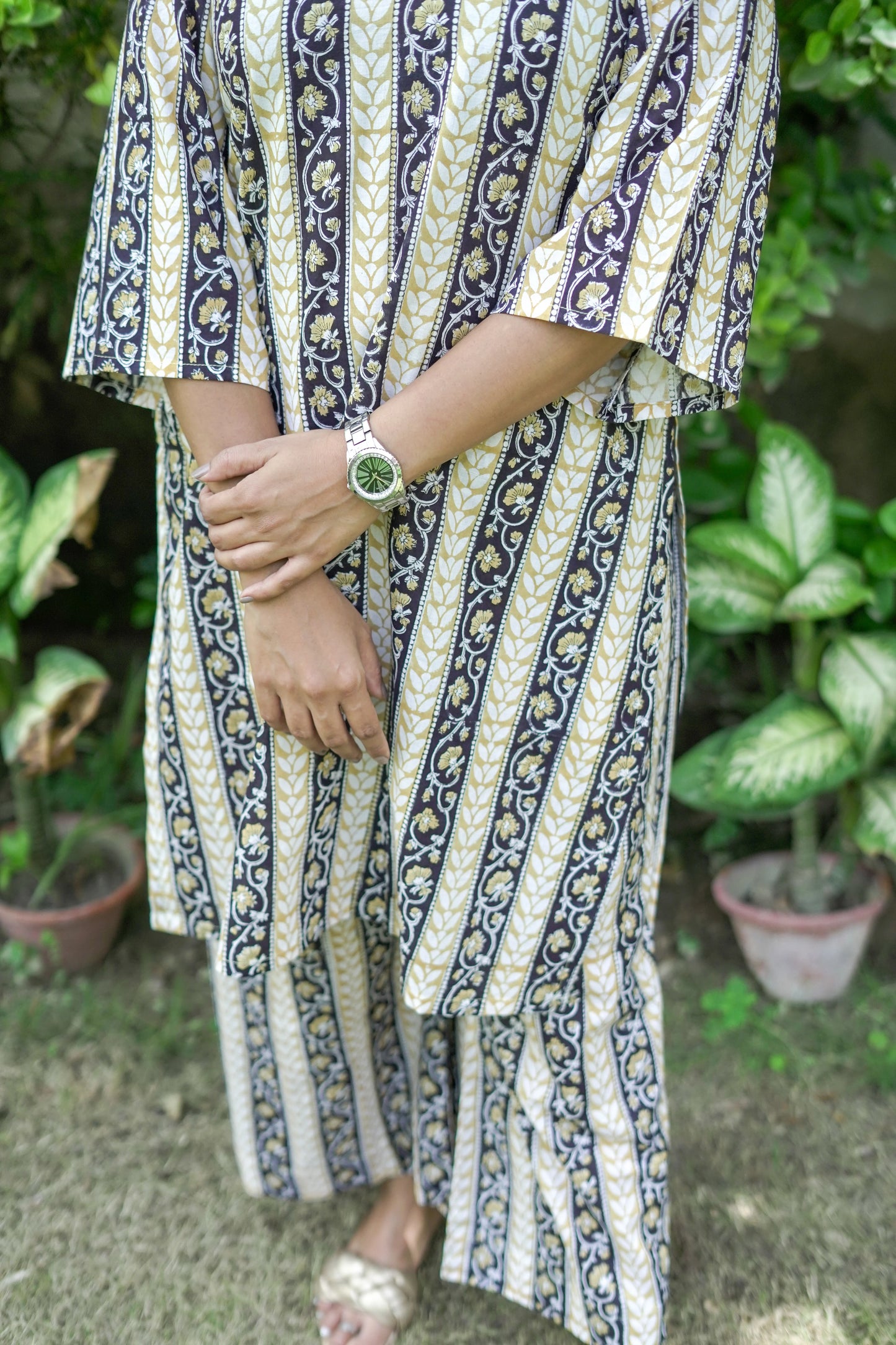 Black And Yellow Floral Kurta Pant Coord